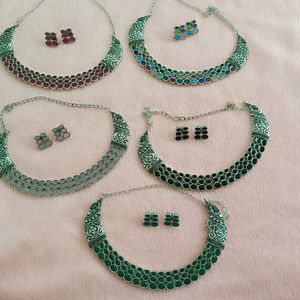 Silver Necklace Set