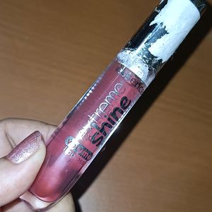 Essence Extreme Shine Lip Gloss