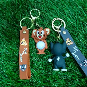 Tom N Jerry Keychains Set