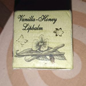 Vanilla Honey Lipbalm By SOS ORGANICS