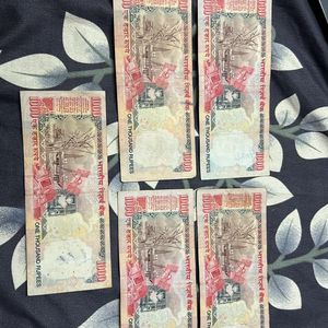 1000 Rupees Notes