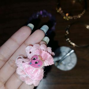 Cute Combo Of Hair Clip And Bracelets 💝🥰