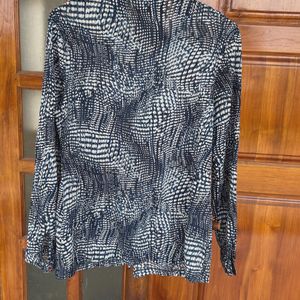 Stretchable Print Shirt Top