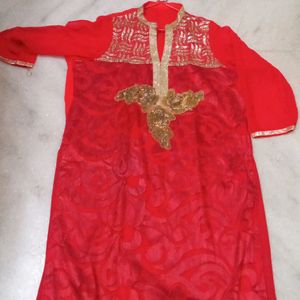 Red Kurta