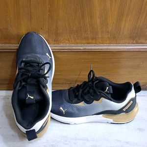 Black Puma Shoes