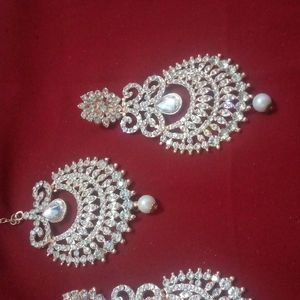 Mangtika & Earrings