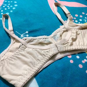 Women Non Padded Bra Cream Colour