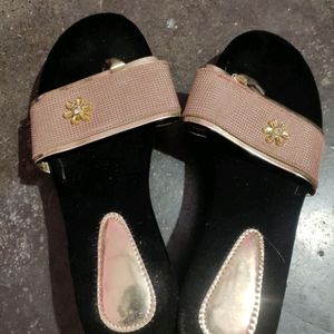 Peach Balck Sandal