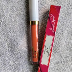 Myglamm LIT liquid Matte Lipstick - Pie Hunt(17)