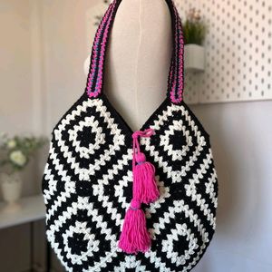 Crochet Black&White Tote Bag