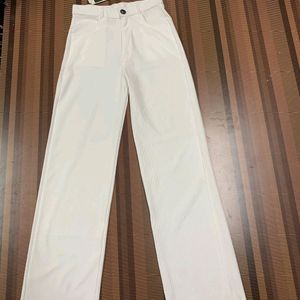 P-24 Size 26 Straight Women Jeans