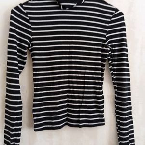 H&M HIGHNECK TOP