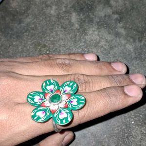 Green flower Ring