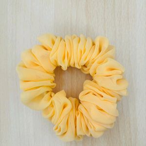 Orange Pulp Scrunchie 🍊