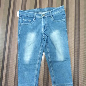 Z-60 Size 34 Slim Fit Women Denim Capri