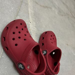 crocs for 1-2years (13.2cm)