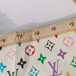 Louis Vuitton Pochette