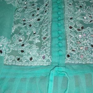 Chikankari Short Kurti