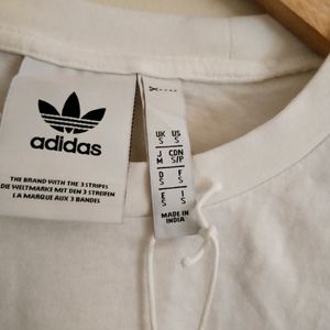 ORIGINAL Adidas Originals Logo  Tshirt