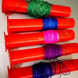 5 Trendy Colours Thread