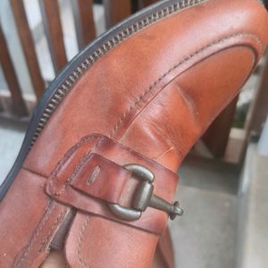 Red tape Pure Leather Shoe