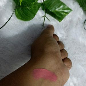 Pink Matte Lipstick