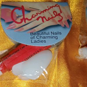 2 Pack Of Fake Nails