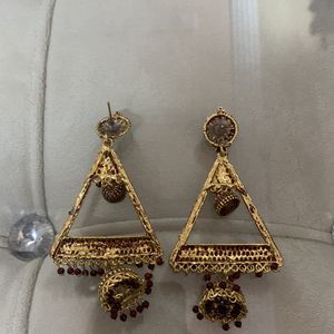 4 Pairs Of Earring