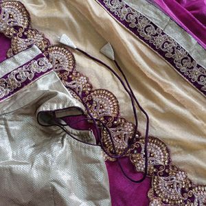 Beautiful Purple Saree With Blause