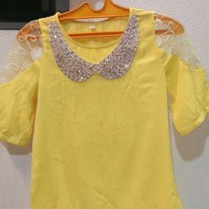 Butter Yellow Tunic Top With Netted Sleeves