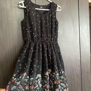 Sleeveless Black Mini Dress With Floral Print