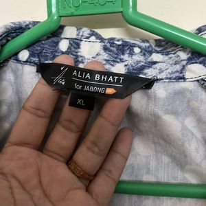 Blue Polkadot Jacket By Alia Bhatt