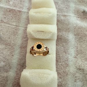 Aesthetic Ring