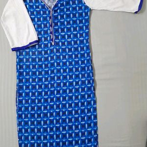 Blue and White Patterned Kurta