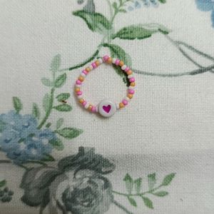 ❗❗PRICE DROP❗Pink Heart Beaded Ring