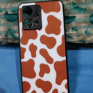 Brown Cow Printed Glass Phone Cover