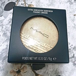 MAC Highlighter "Oh Darling"