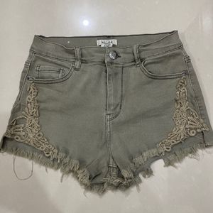 Pinteresty Lace Shorts