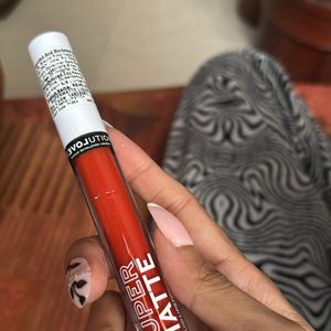 Makeup revolution super matte lipstick