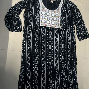 🖤🤍Beautiful Black N White Plazzo Kurti Set🖤🤍