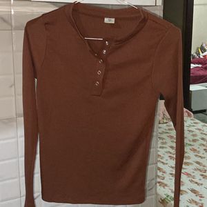 Cinnamon brown top