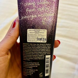 Sealed-Victoria’s Secret Shimmer Body Lotion