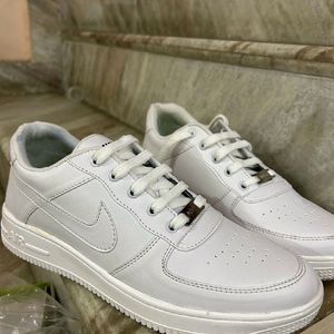 NIKE AIR FORCE SHOE FOR MEN AND WOMEN