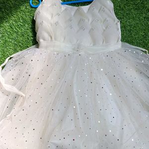 Beautiful White Frock For 4-6 Years