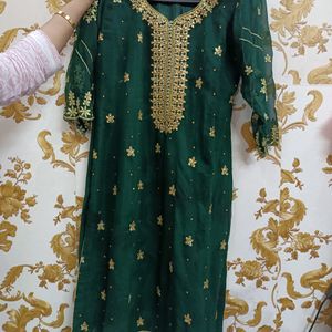 Party Wear Suit With Dupatta And Salwar With Handwork