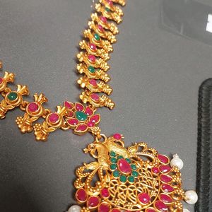 Beautifull Neckless Set