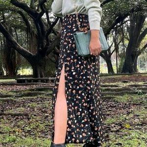 Floral Print Side Slit Medi Skirt