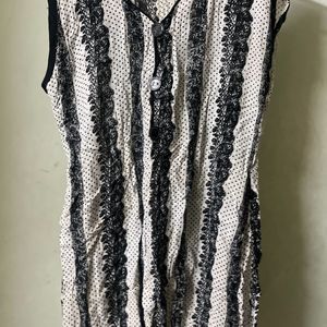 Black and White Sleeveless Kurti