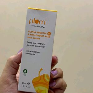 Plum Alpha Arbutin & Hyaluronic Acid Serum