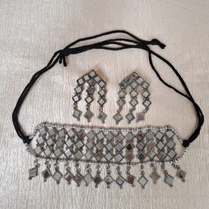 Full Mirror Work Oxidized Chocker Set